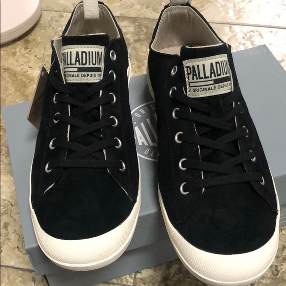NWB PALLADIUM suede shoe Sneaker black white - Picture 2 of 9